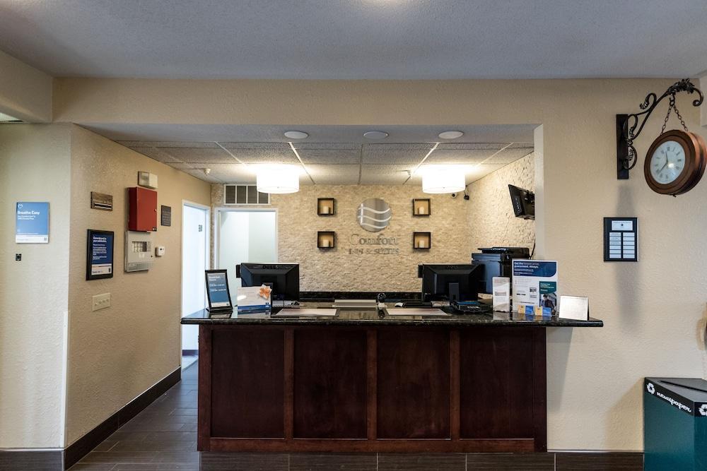 Paw Paw Comfort Inn & Suites מראה חיצוני תמונה