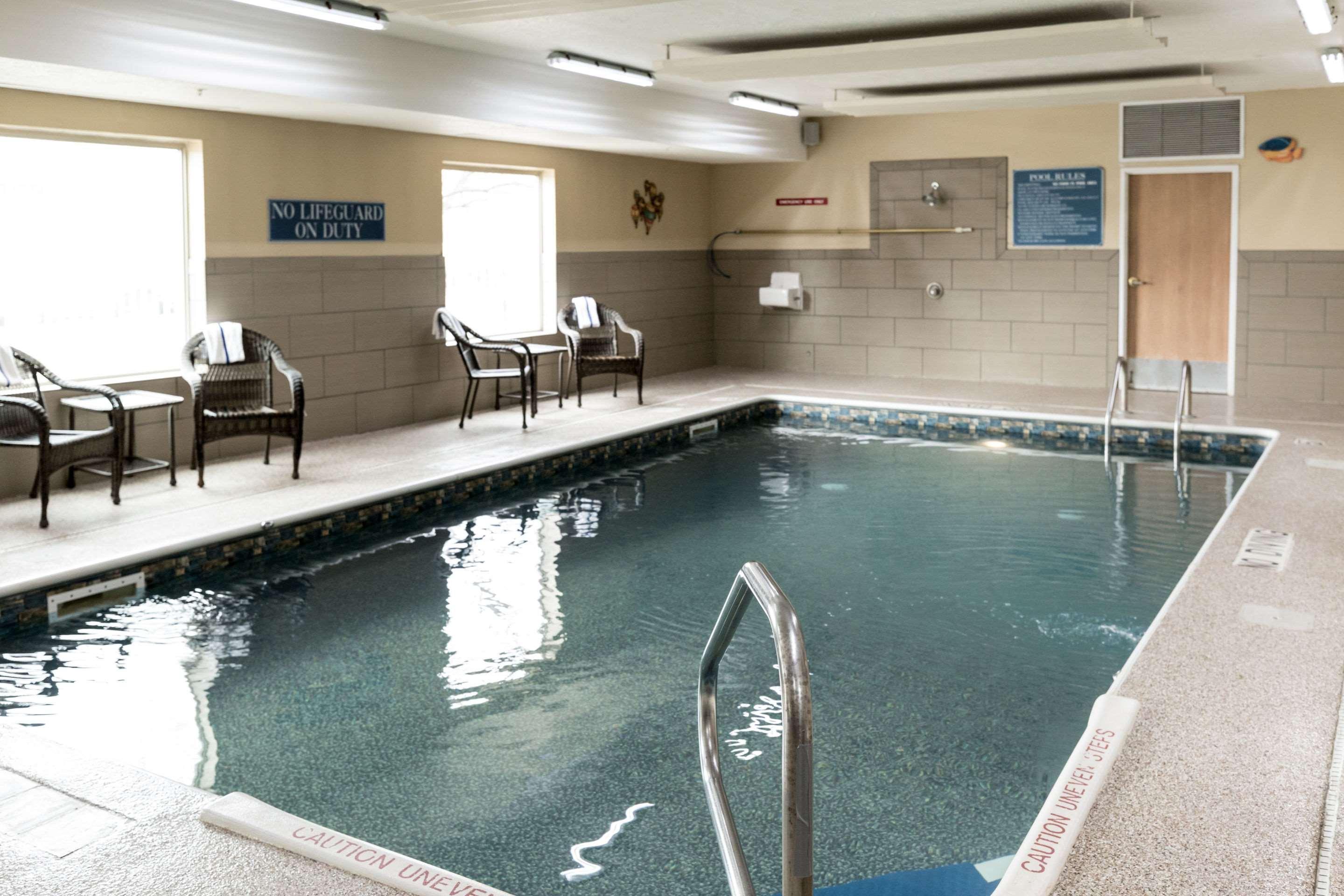 Paw Paw Comfort Inn & Suites מראה חיצוני תמונה