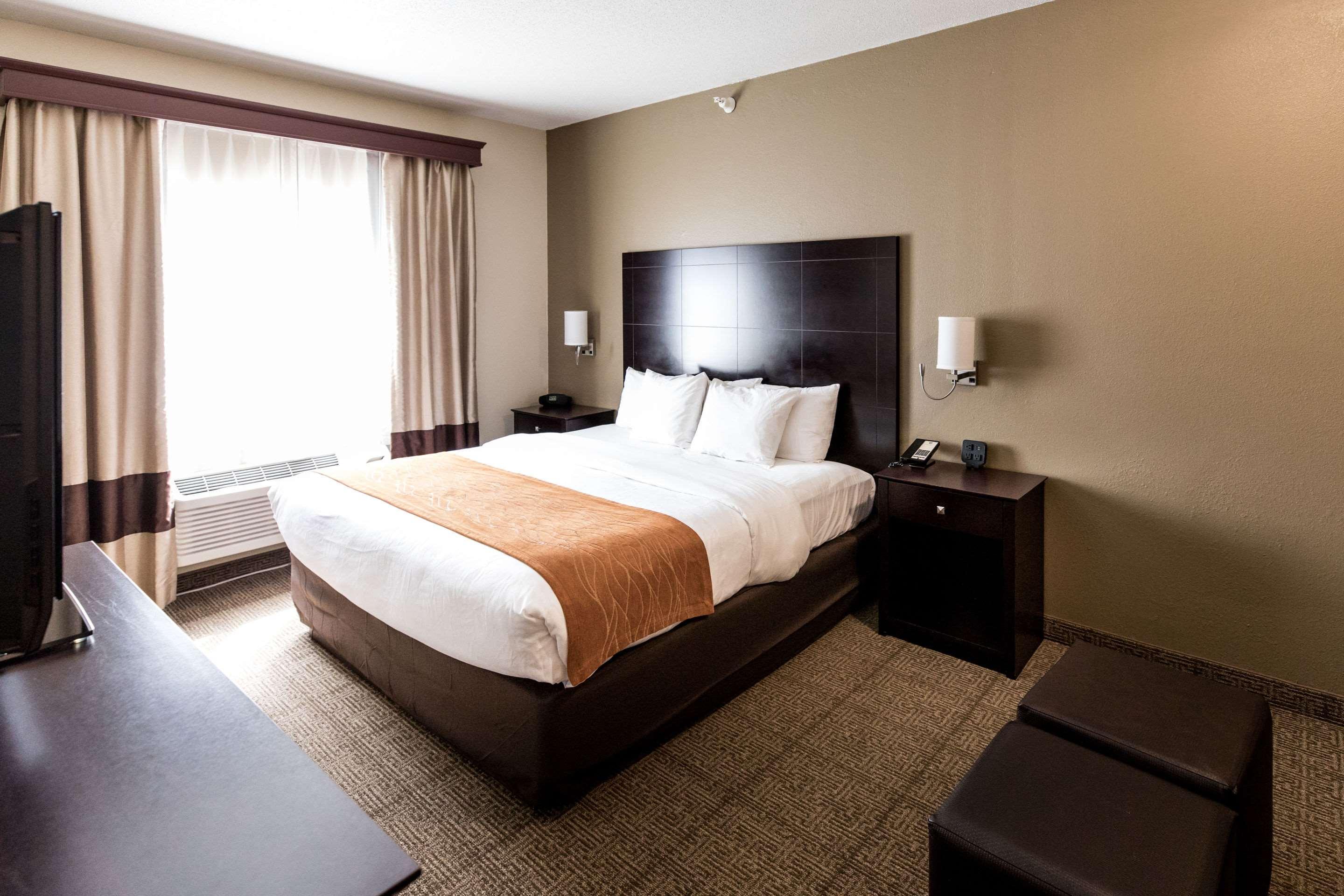 Paw Paw Comfort Inn & Suites מראה חיצוני תמונה