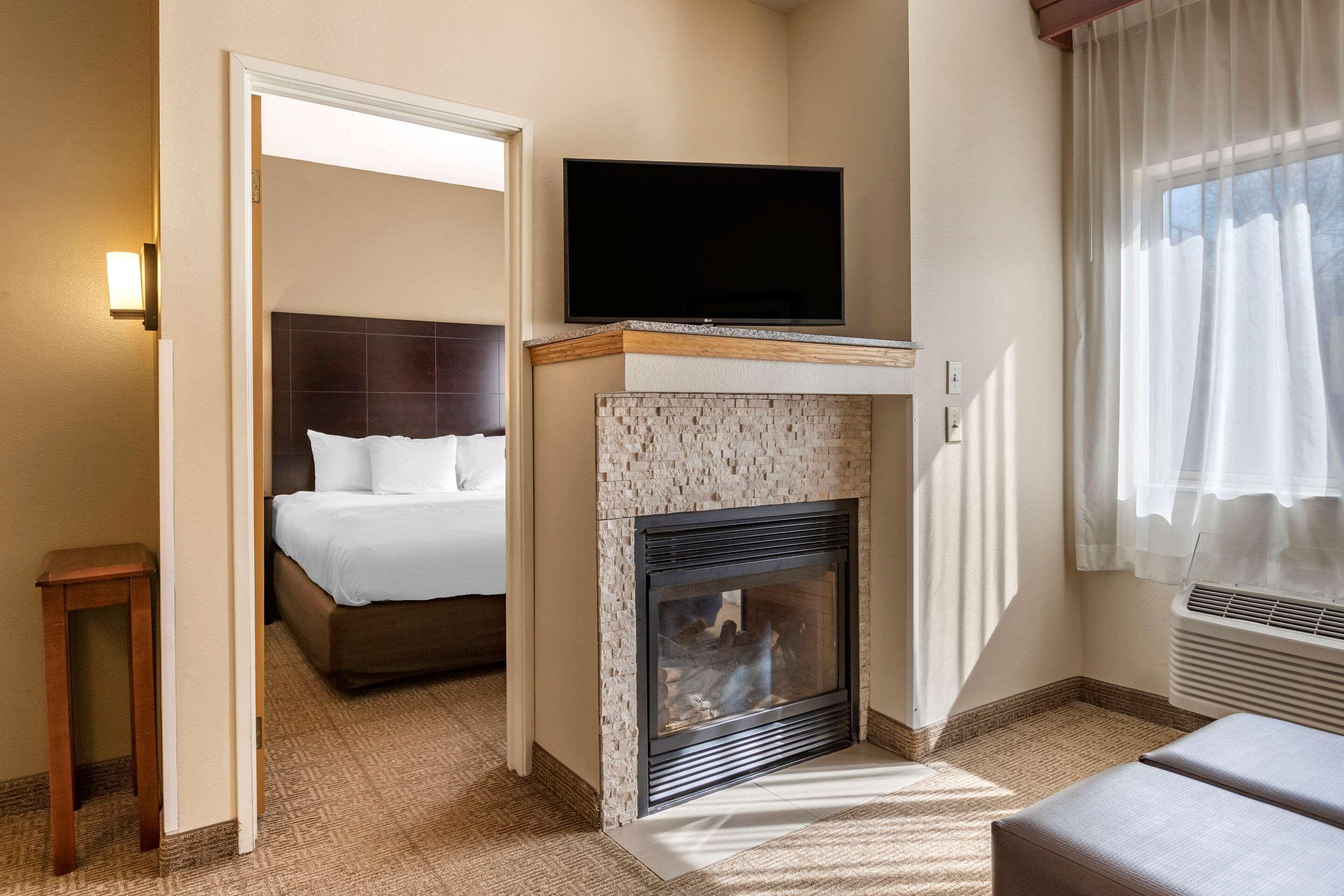 Paw Paw Comfort Inn & Suites מראה חיצוני תמונה
