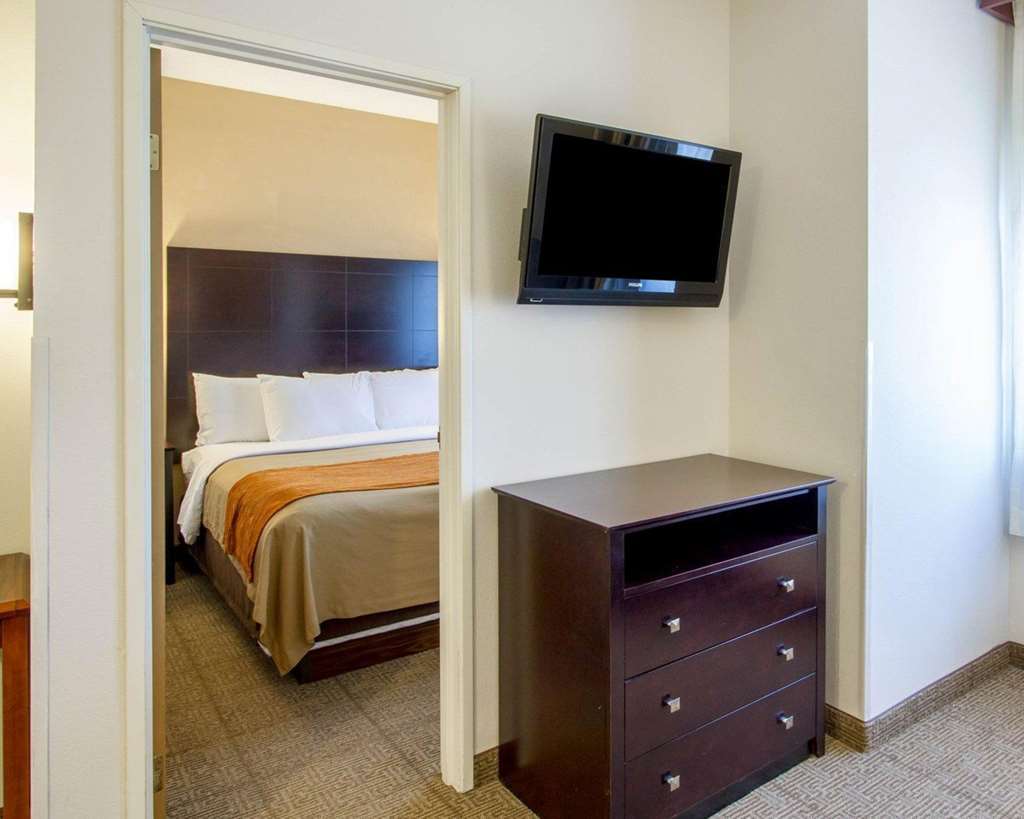 Paw Paw Comfort Inn & Suites חדר תמונה