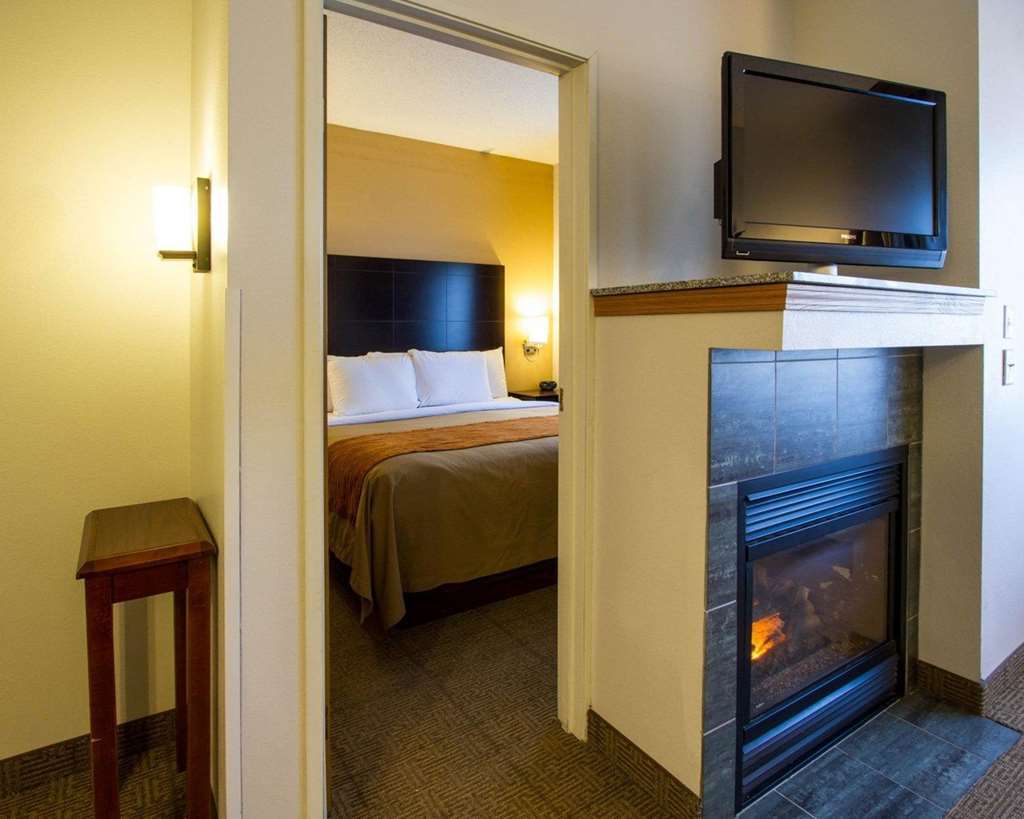 Paw Paw Comfort Inn & Suites חדר תמונה